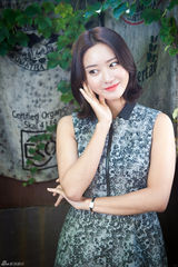 组图：对话《不要恋爱》韩可露 展清新笑容