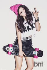 组图：演员金有贞优雅纯真 尽展可爱本色