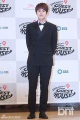 组图：SJ-M(Super Junior-M)出演新综艺 为粉丝当导游包住宿