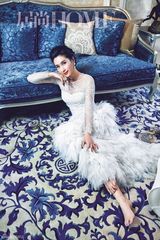 组图：杨恭如最新封面 倾情演绎高贵典雅女人味