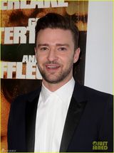 组图：大贾斯汀与妻子情侣西装出席宣传活动