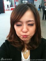 组图：25岁电台主持心肌梗塞猝死 微博网友缅怀