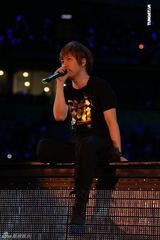 组图：五月天鸟巢开唱十万歌迷共创奇迹