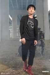 组图：林宥嘉《自然醒》尝试烟熏妆 新歌硬式摇滚风 