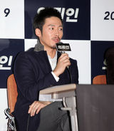 高清组图：张赫河正宇等出席新片《委托人》试映会