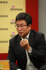 高清组图：白岩松对话冯小刚刘震云王中军