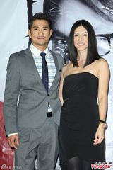 组图：杨采妮新片首映庆生 郭富城想导戏圆梦