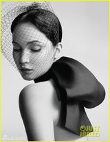 组图：詹妮弗劳伦斯时尚写真性感美艳