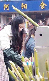 组图：甘蔗西施走红 网络清纯萌妹子大PK