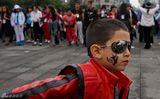 幻灯图集：墨西哥逾万人同舞纪念杰克逊第51个生日