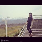 组图：哈萨克排球女将爆红！肤白貌美腿长120