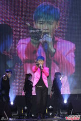 组图：林大晋首场个唱开启 罗志祥监场压阵