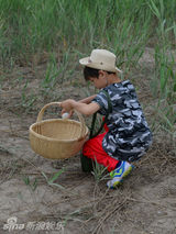 组图：厨神腾格尔遭儿子差评 那威带班惹怒杜淳