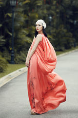 高清图：唐于鸿拍复古写真 风情万种展异域情调