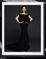 组图：黄圣依登杂志封面 大展裸背诱惑