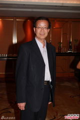 组图：《没女大翻身》全新形象现身 选手承认整形