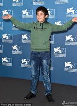 组图：土耳其《锡瓦斯》发布 小演员活泼抢镜