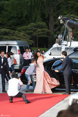 独家高清：又是一年百想红毯 众星云集争奇斗艳