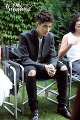 组图：徐静蕾新片布拉格探班 揭鲜美肉体集中营(吴亦凡/王丽坤/张超/热依扎)