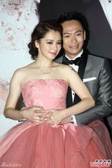 组图：徐若瑄摆酒吻老公 舒淇林心如林志玲剩女齐道贺