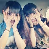 组图：复旦双胞胎姐妹花走红 清纯可爱电晕宅男