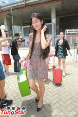 组图：逾六十女生参加港姐复试