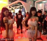 组图：大胸妹纸来啦！CJ胸猛开幕遭戏称硅胶展