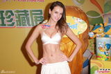 组图：Jessica C性感出席世界杯活动