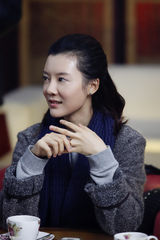 组图：《别逼我结婚》恐婚女车晓仍相信爱情