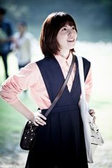 组图：《明日如歌》沈恩京可爱变身羊角辫小妹