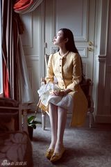 组图：张辛苑巴黎浪漫写真 法式优雅爱的海洋