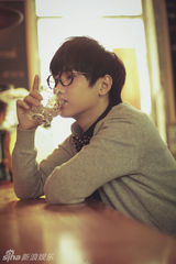 组图：汪苏泷时尚写真曝光 尽显暖男独特魅力