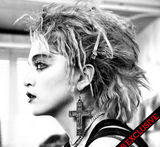 [青春照相馆]少女期麦当娜：性感与清纯并存