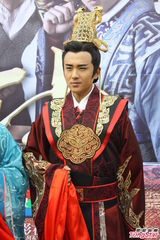 组图：《新洛神》李依晓携手杨洋谱恋曲