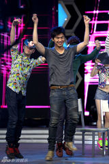 组图：陈柏霖房祖名《大本营》遭20米高空拷问