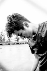 组图：陈晓【演员】写真洋溢青春荷尔蒙 校园挥汗如雨