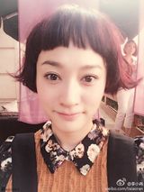 组图：卖萌不止！李小冉个性刘海变阿拉蕾搞怪