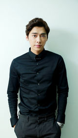 手机壁纸：百变李易峰