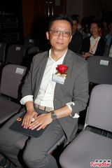 组图：曝王维基十万一集邀李心洁拍剧 拒透详情