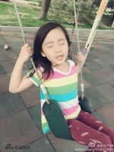 组图：孙莉晒多多夏日照被喊岳母 多妹美翻网友