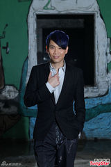 组图：陶喆6月发新碟 主打歌MV与娃娃合作