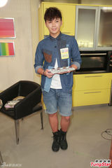 组图：TVB黄智雯初次尝试演清装剧笑怕剃头