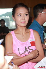 组图：周家蔚为儿子弃事业 陈庭欣愿做房奴