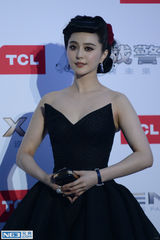 组图：《X战警》首映 范冰冰狼叔小恶魔亮相