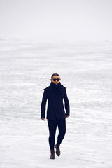 组图：刘明辉《野马之梦》MV 丛林奔跑追逐梦想