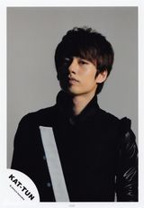 组图：KAT-TUN中丸雄一帅图照 眉清目秀逆生长