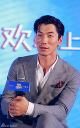 组图：爸爸组F5天团 田亮：五个一起开幼儿园