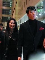 组图：刘翔绯闻女友大牌美艳 冬日那引全民关注