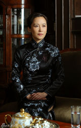 组图：《东方战场》热拍 俞飞鸿演绎最美宋美龄