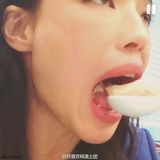 组图：吃货根本停不下来！舒淇搞怪进食照曝光